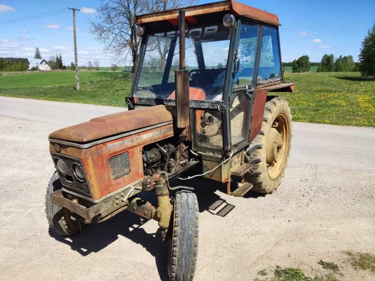 zetor 6011 rok 1982 wspomaganie obciazniki sprawny