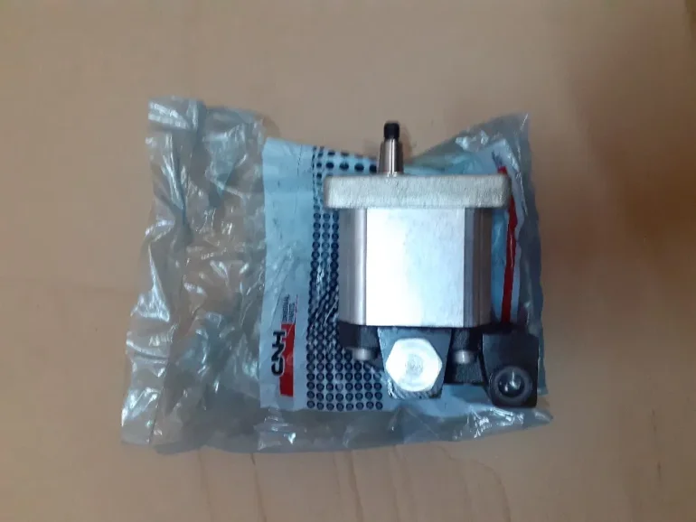 Pompa układu kierowniczego New Holland CASE TM