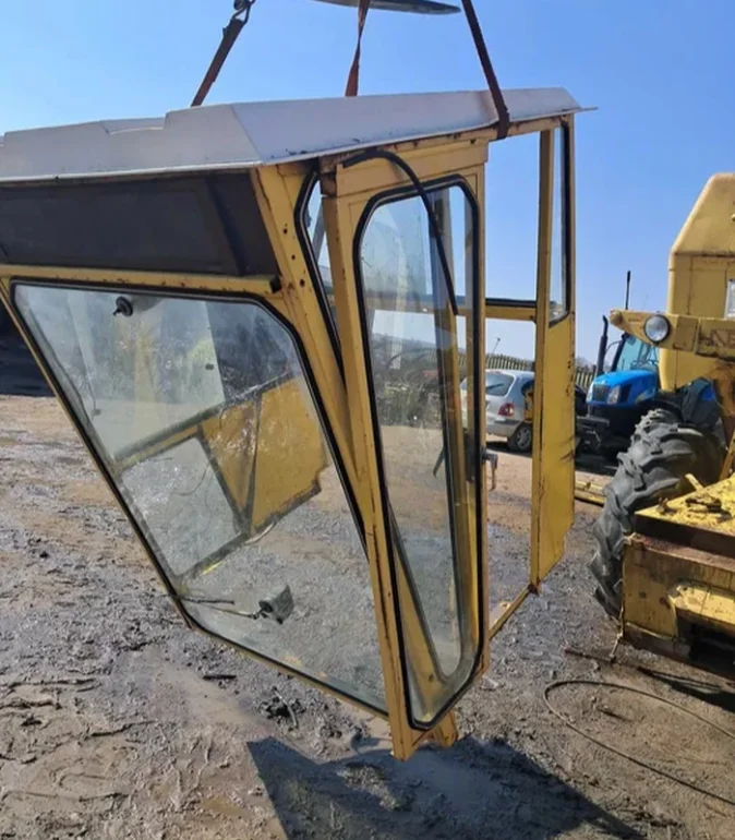 Kabina do kombajnu New Holland 1540,1530 kompletna w oryginale