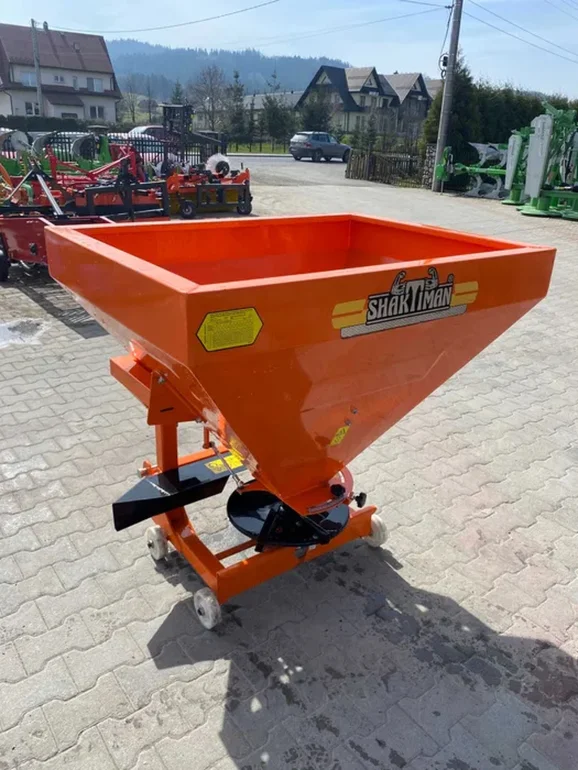 rozsiewacz, piaskarka, solarka Shaktiman 400 l