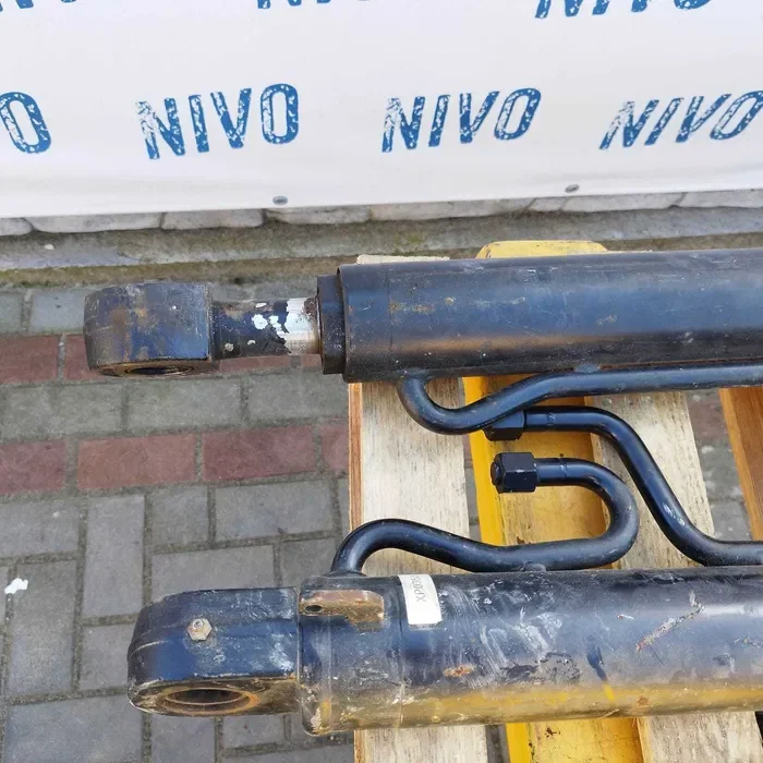 Siłowniki JCB Nowe