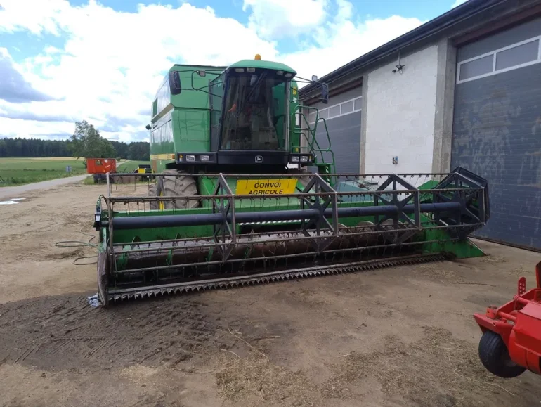 Kombajn John Deere 2266 Extra
