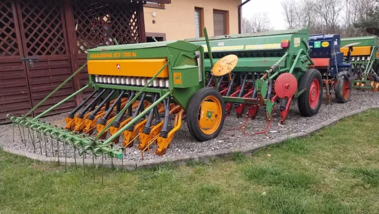 SIEWNIK do zboża 2,5m NORDSTEN CLD250 ścieżki grabie znaczniki amazone