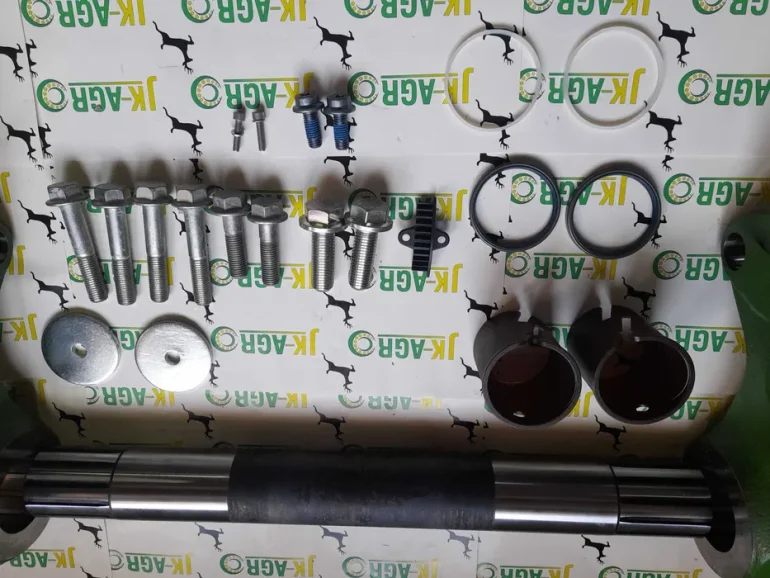 Zestaw tylnego podnośnika ramiona+wałek John Deere 6920,6910 AL181504