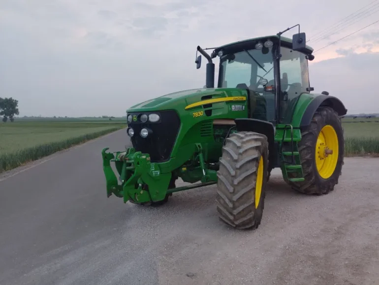 John Deere 7830 pneumatyka