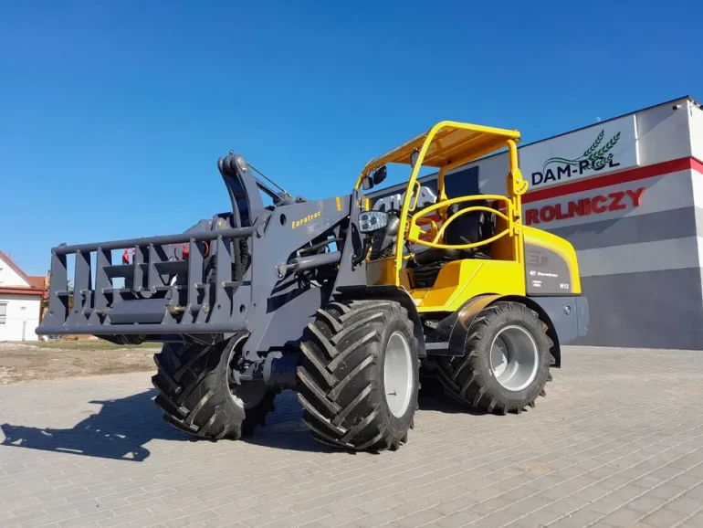 NOWA Ładowarka przegubowa EUROTRAC W13 - Silnik YANMAR 50KM