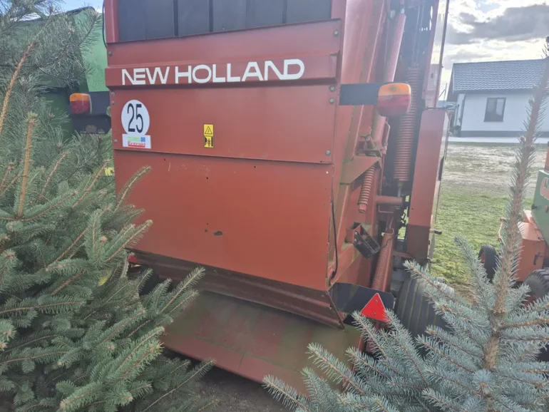 Prasa belujaca New Holland 5980 Claas john deere Welger