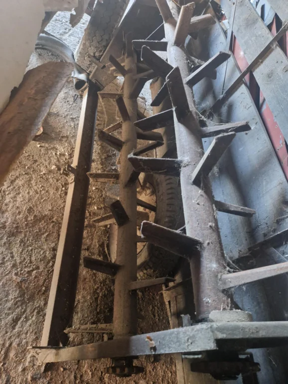 Rozrzutnik dwuosiowy tandem