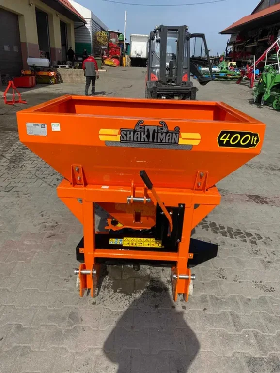 rozsiewacz, piaskarka, solarka Shaktiman 400 l