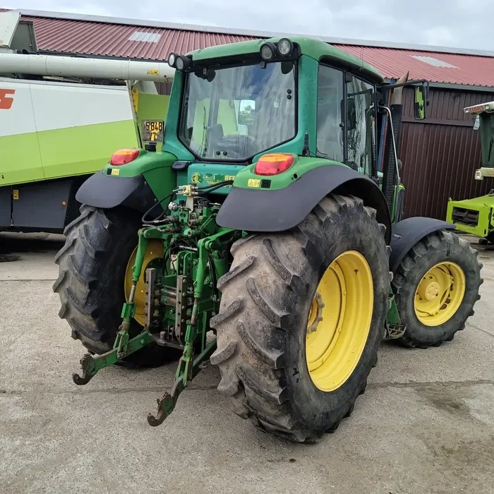 John Deere 6530 premium 6820