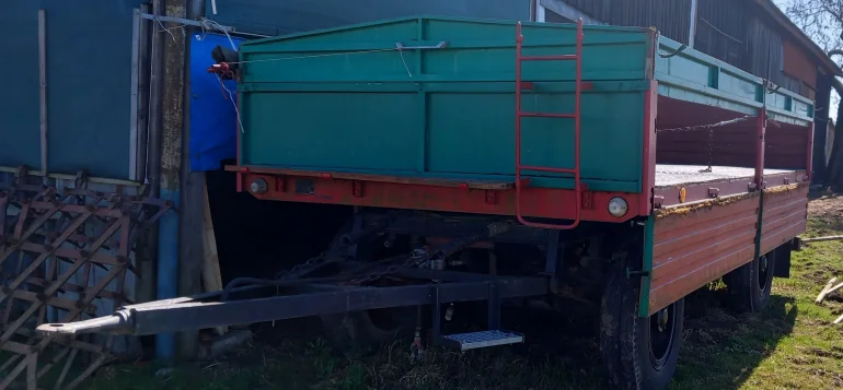 Przyczepa Zasław 6T