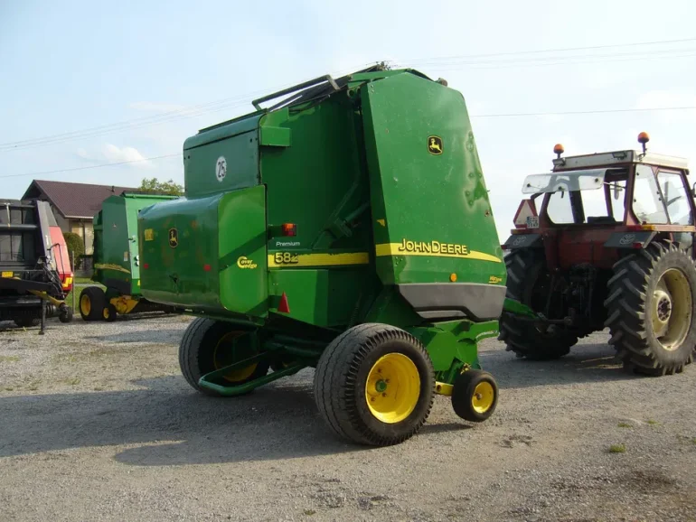 Prasa John Deere 592 582 siatka