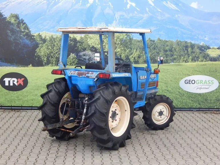 Mały ciągnik Iseki TA275 napęd 4x4 traktor ciapek C330 T25 Zetor TUR