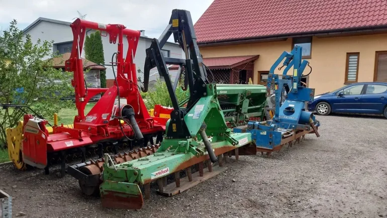 BRONA aktywna POTTINGER LION 253 Hydropak Wał Pakera Noże 2,5m #lemken