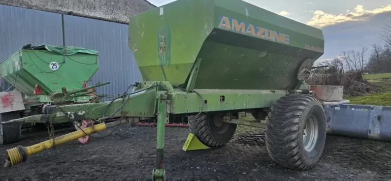 Rozsiewacz wapna amazone zgb 7001