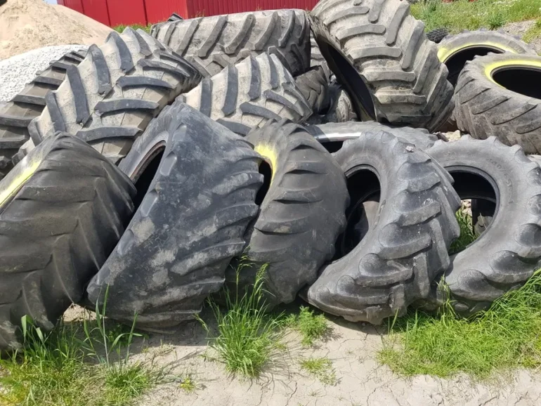 Opony rolnicze oddam opon 18.4 r 38 50 sztuk