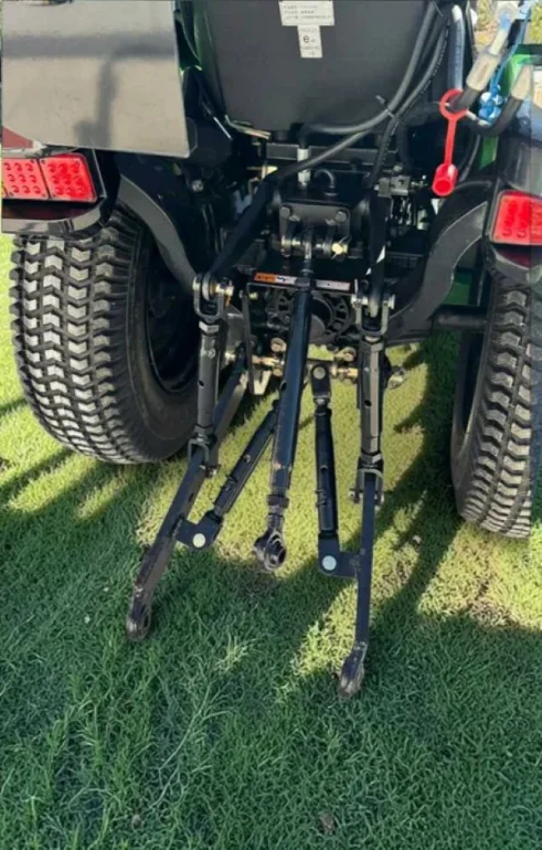 Traktorek LAND z kosiarką międzyosiową Seria X25,4x4,25hp,wspomag,Tur