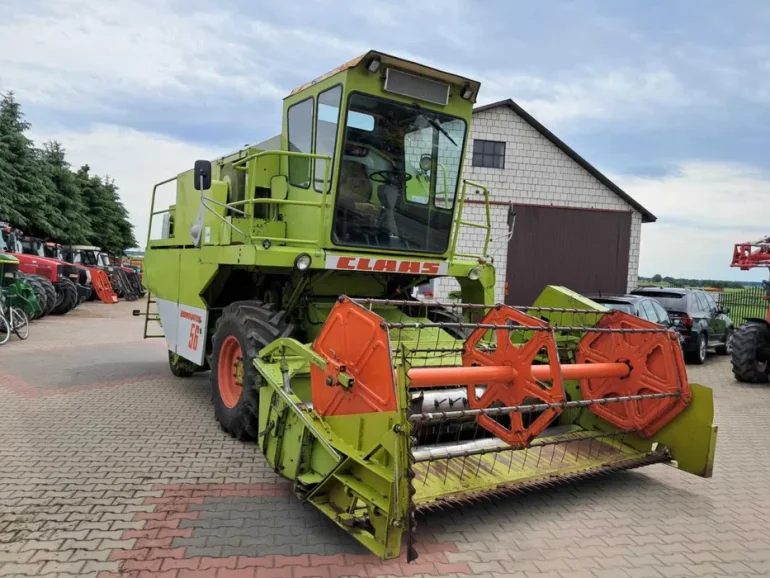 Claas Dominator 56 oryginał 1495 mtg sieczkarnia stół do rzepaku 3m
