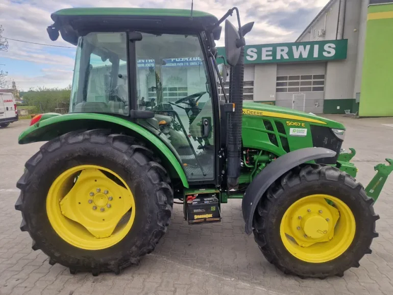 Ciągnik rolniczy John Deere 5067E 580 mth