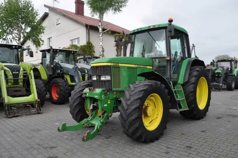 JOHN DEERE 6610 TLS / Przednia oś amortyzowana / PowrQuad /