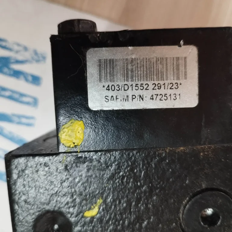 Jcb zawor dwuliniowy blok 403/d1552