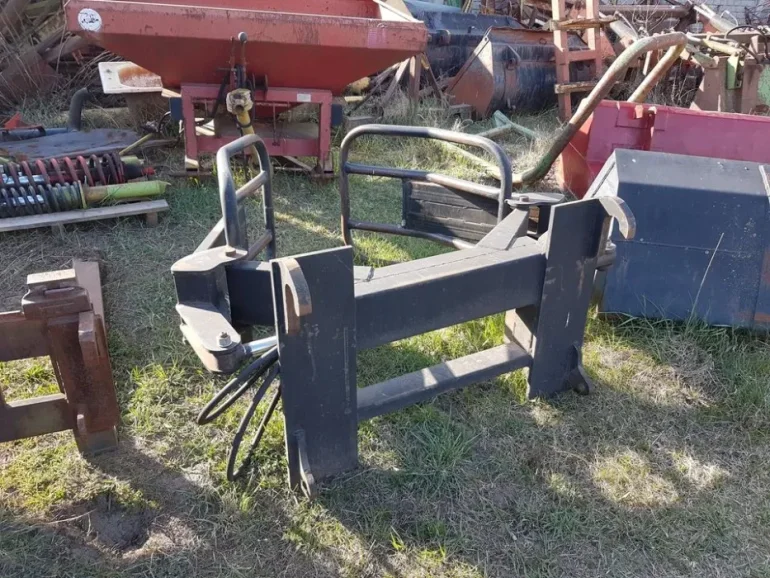 Częsci Chwytak balotów ładowarka teleskopowa JCB Manitou cat