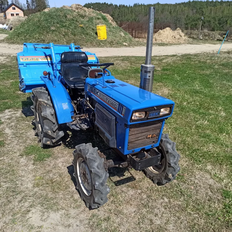 Iseki TX1410 4x4 z glebogryzarką, pługiem, bronami, belką z hakiem- po serwisie