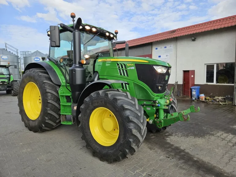 John deere 6215r pneumatyka 2015 rok tuz wom