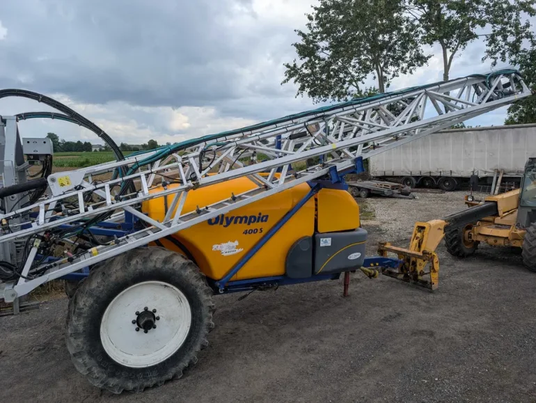 Opryskiwacz Caruella Olimpia 400s 36-38 oś skrętna 4000l hardi Amazon