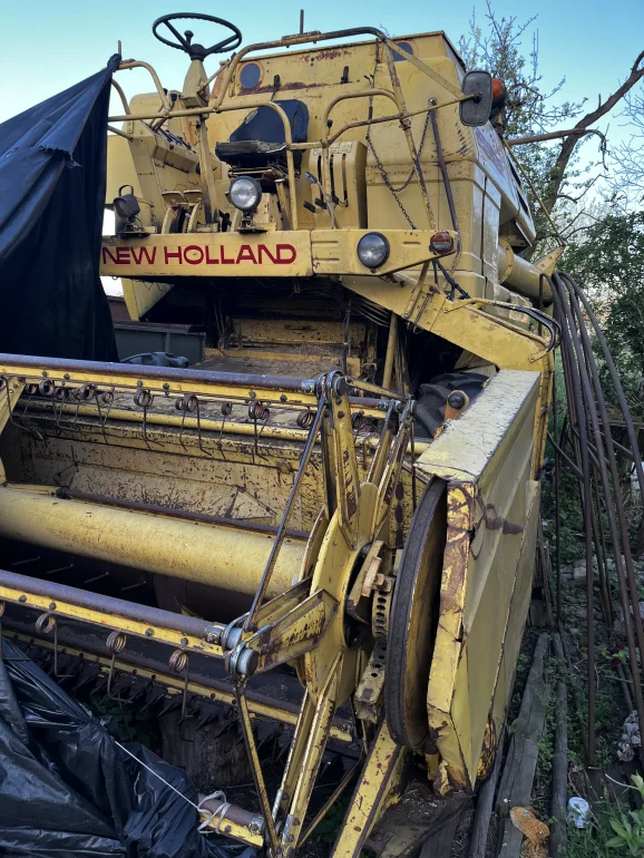 Kombajn zbożowy New Holland