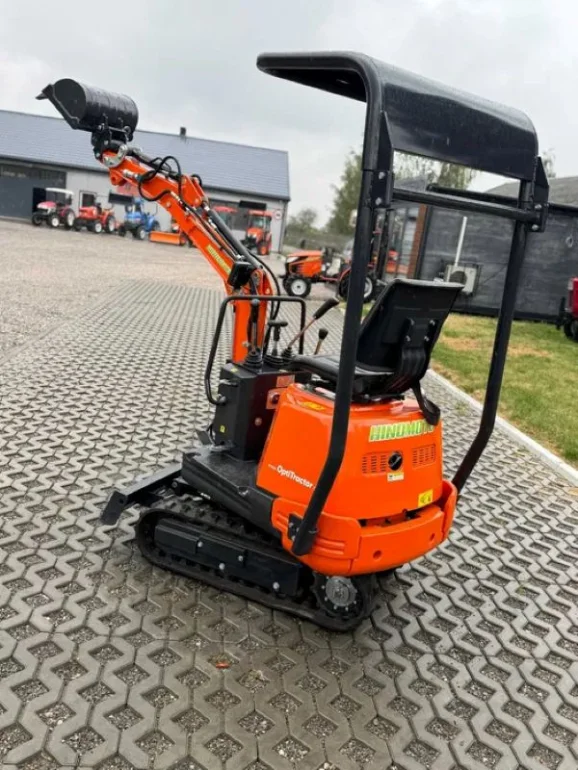 Mini Koparka gąsienicowa samojezdna , ramie skrętne HINOMOTO HSW06