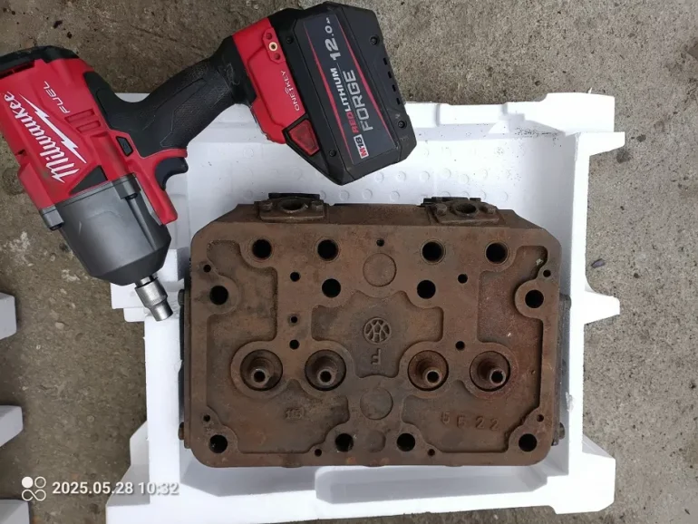 Głowica Zetor 25 oryginalna gwarancja