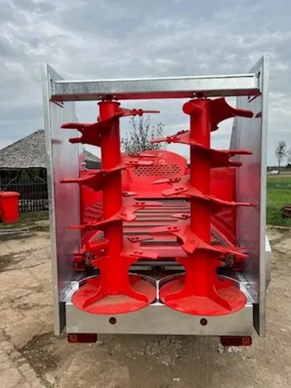 Obornik Rozrzutnik Roztrząsacz Jolmet 3.5t Skorupa 400/60-15.3 pionowy