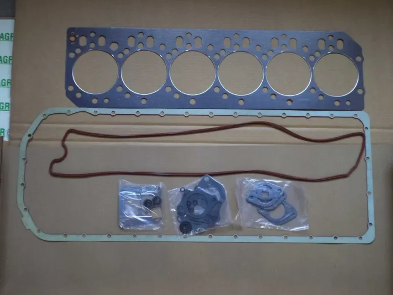 Zestaw uszczelek John Deere RE526673