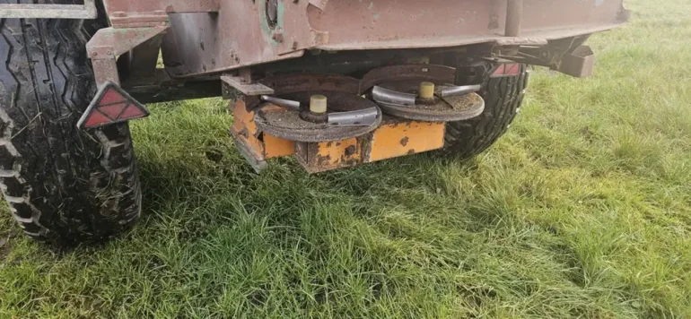 Rozsiewacz wapna amazone zg 5000