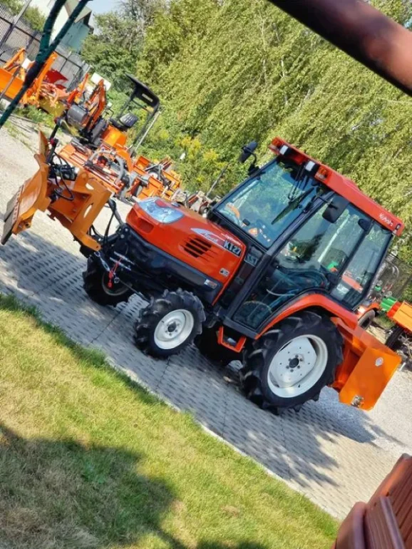 KUBOTA KT27, 27hp, 4x4, Wspomaganie, HST, Zarejest , KABINA, Tuz, pług