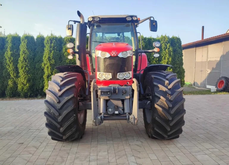 Massey Ferguson 7615
