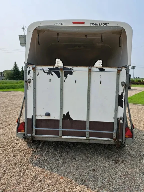 Przyczepa do przewozu koni Cheval Liberte 2004 XL Pullman