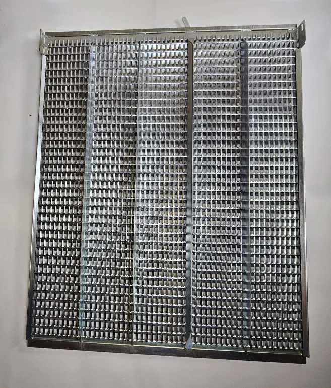 Sito górne do kukurydzy John Deere 970 / 975 /1075/ 1450 CZ3m