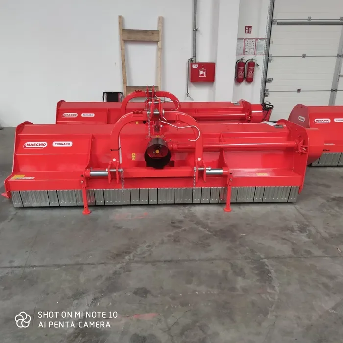 Mulczer, Rozdrabniacz Tornado 310