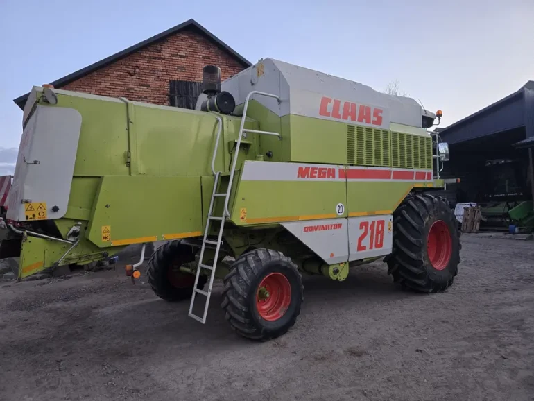 Claas Mega 218 + heder składany stan idealny
