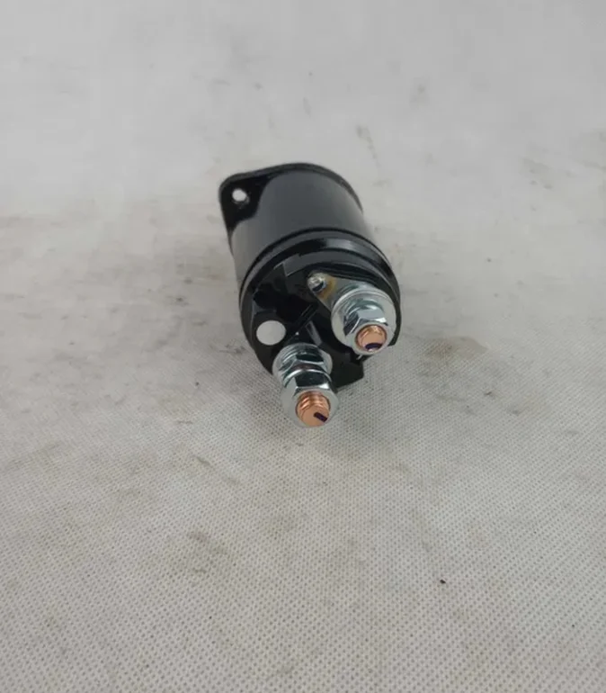 Włącznik-cewka Elektromagnetyczny 932.301 Zetor 52.11-77.45