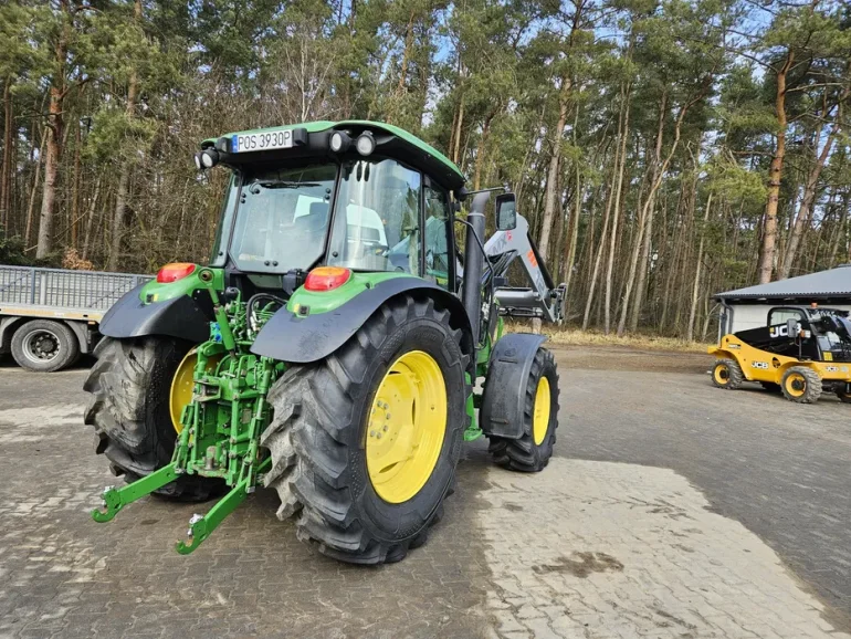 Piękny John Deere 6110MC z ładowaczem MX 16Rok Faktura