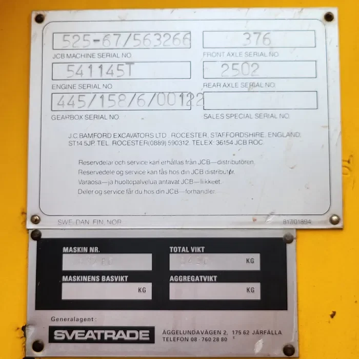 Ładowarka teleskopowa JCB 525-67 z łyżką