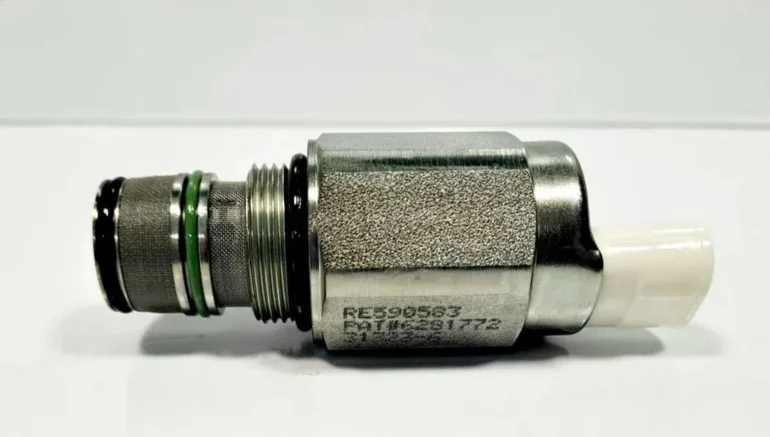 Cewka hydrostatu John Deere RE590583, RE238868, RE207174 org.
