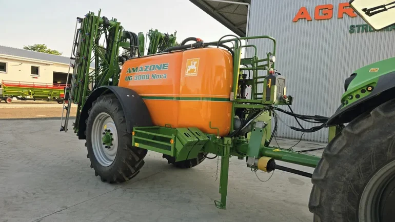 Opryskiwacz Amazone UG 3000 Nova 21/15m
