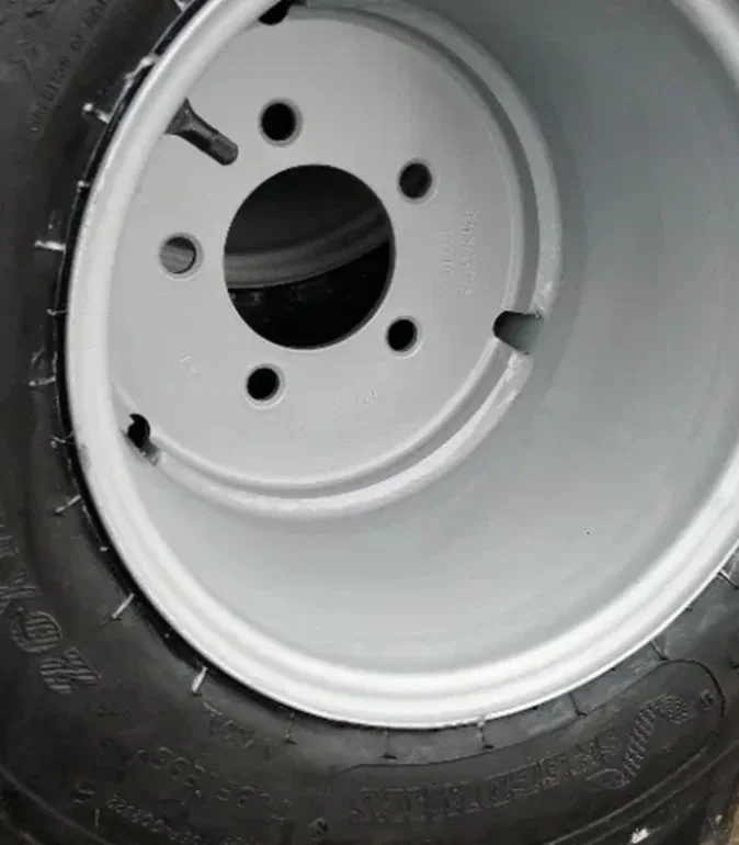 Koła 26x12.0-12 AVANT MultiOne Weidemann Schaffer i inne