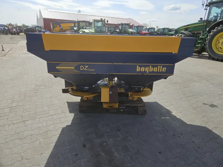 Bogballe DZ Trend pojemności 1250 kg idealny stan jak nowy amazone