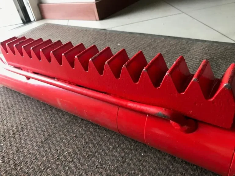 Siłownik Obrotnica 180 stopni cylinder hydrauliczny z uchem nowy CE