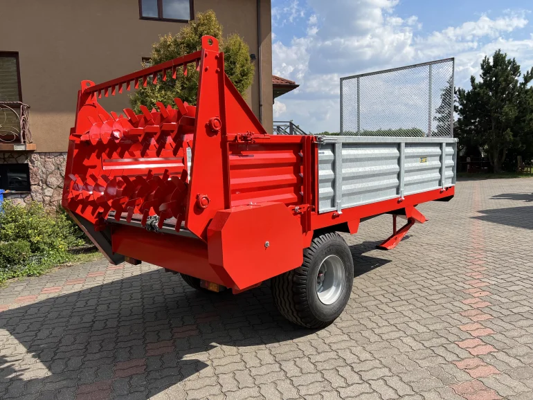 Rozrzutnik obornika 3,5 tony